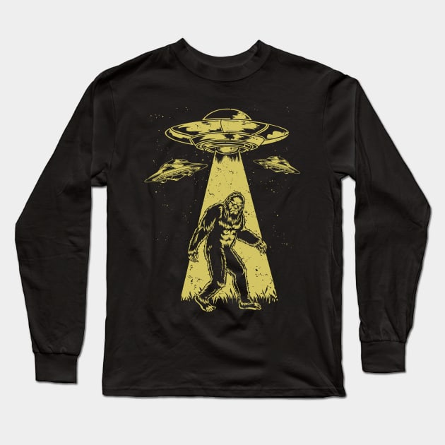 Bigfoot UFO Abduction Sasquatch Alien Believer Long Sleeve T-Shirt by HCMGift